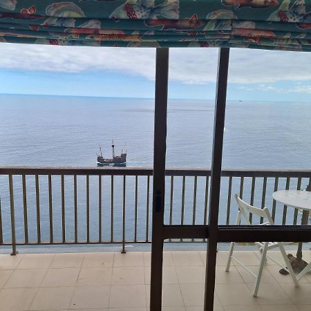 Ocean At Your Feet! 푼샬 외부 사진
